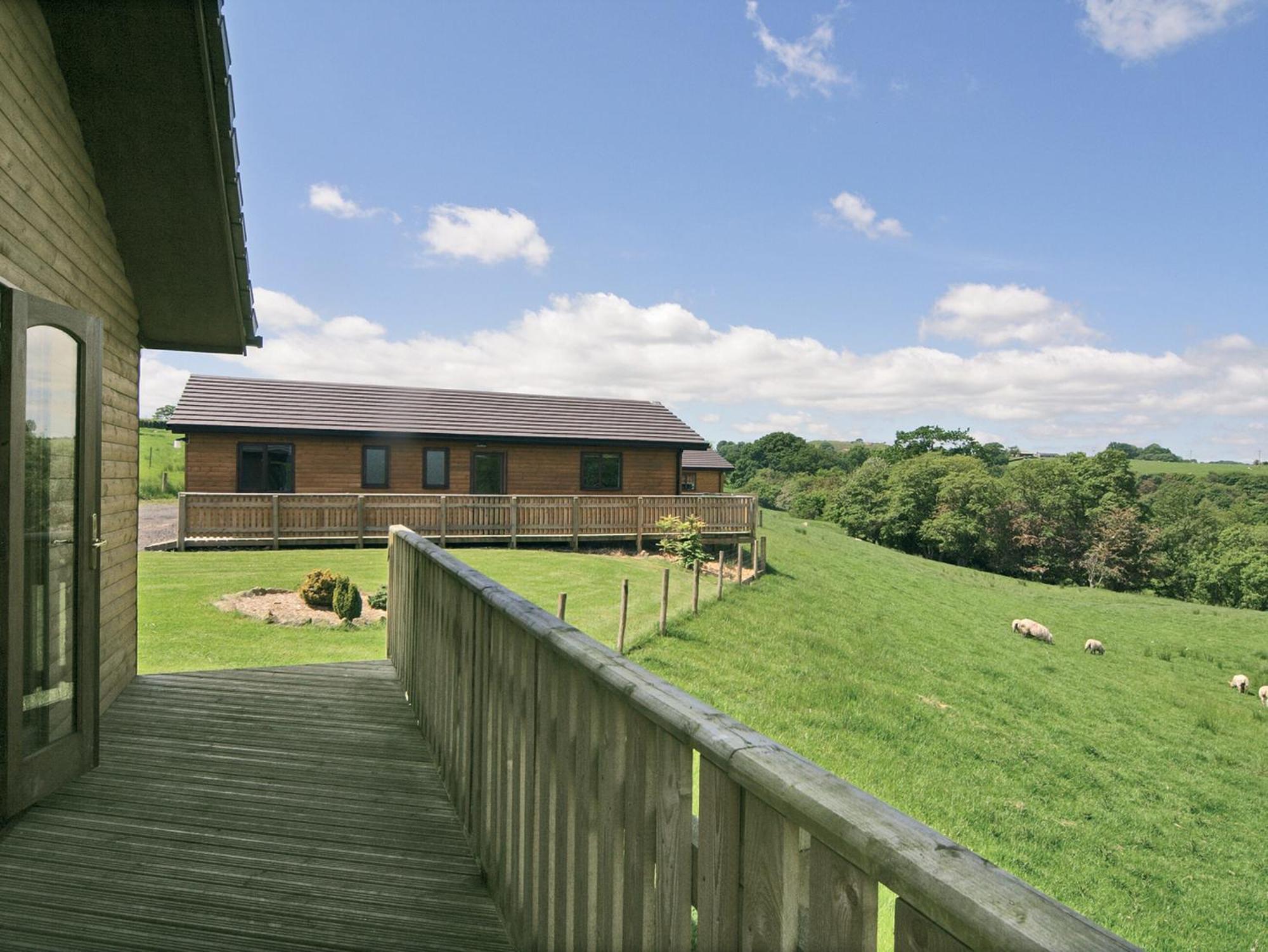 Woodside Lodge - Hw7520 Penybont Exterior foto